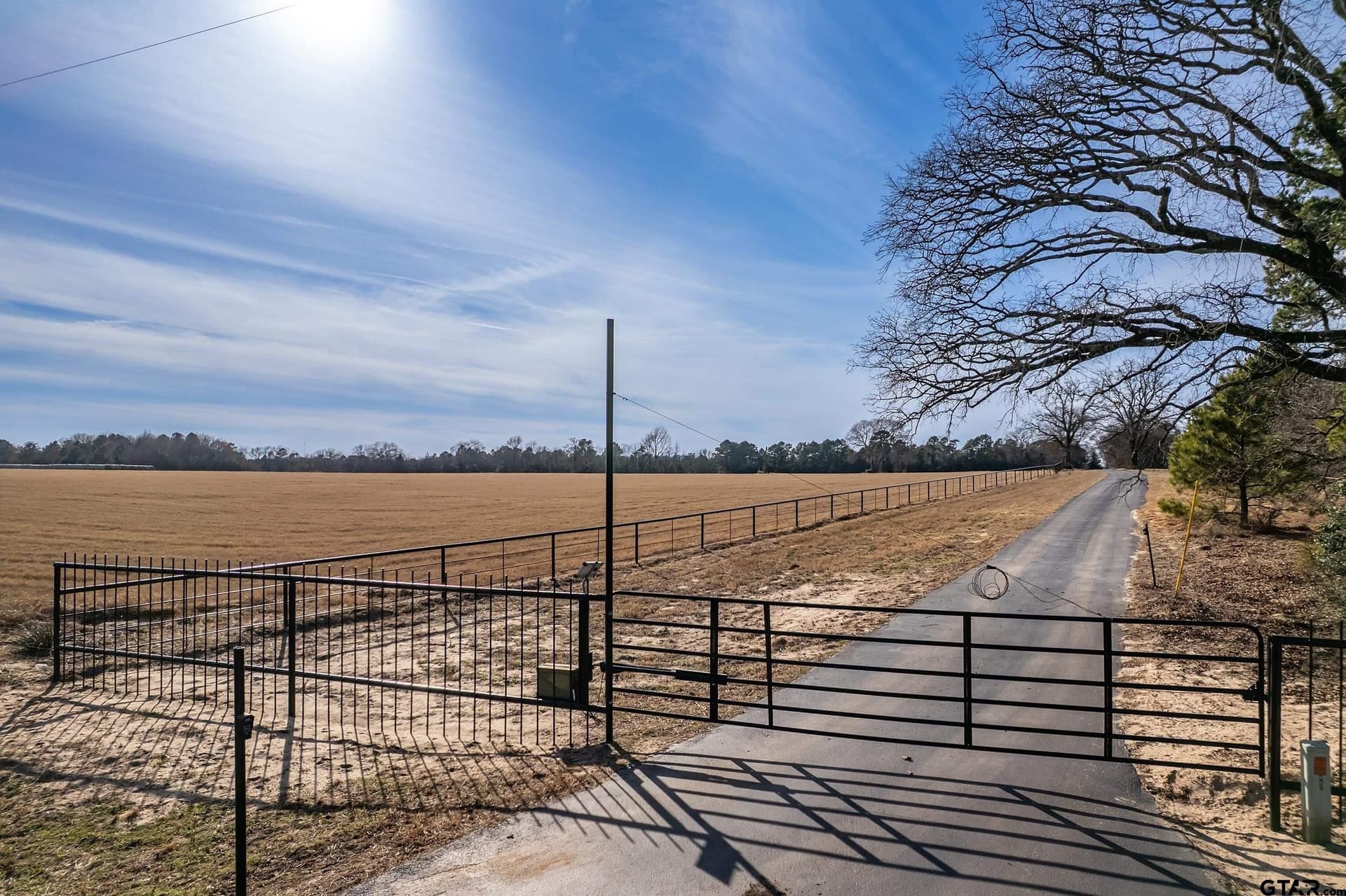106.59 acres in Smith County - photo 3