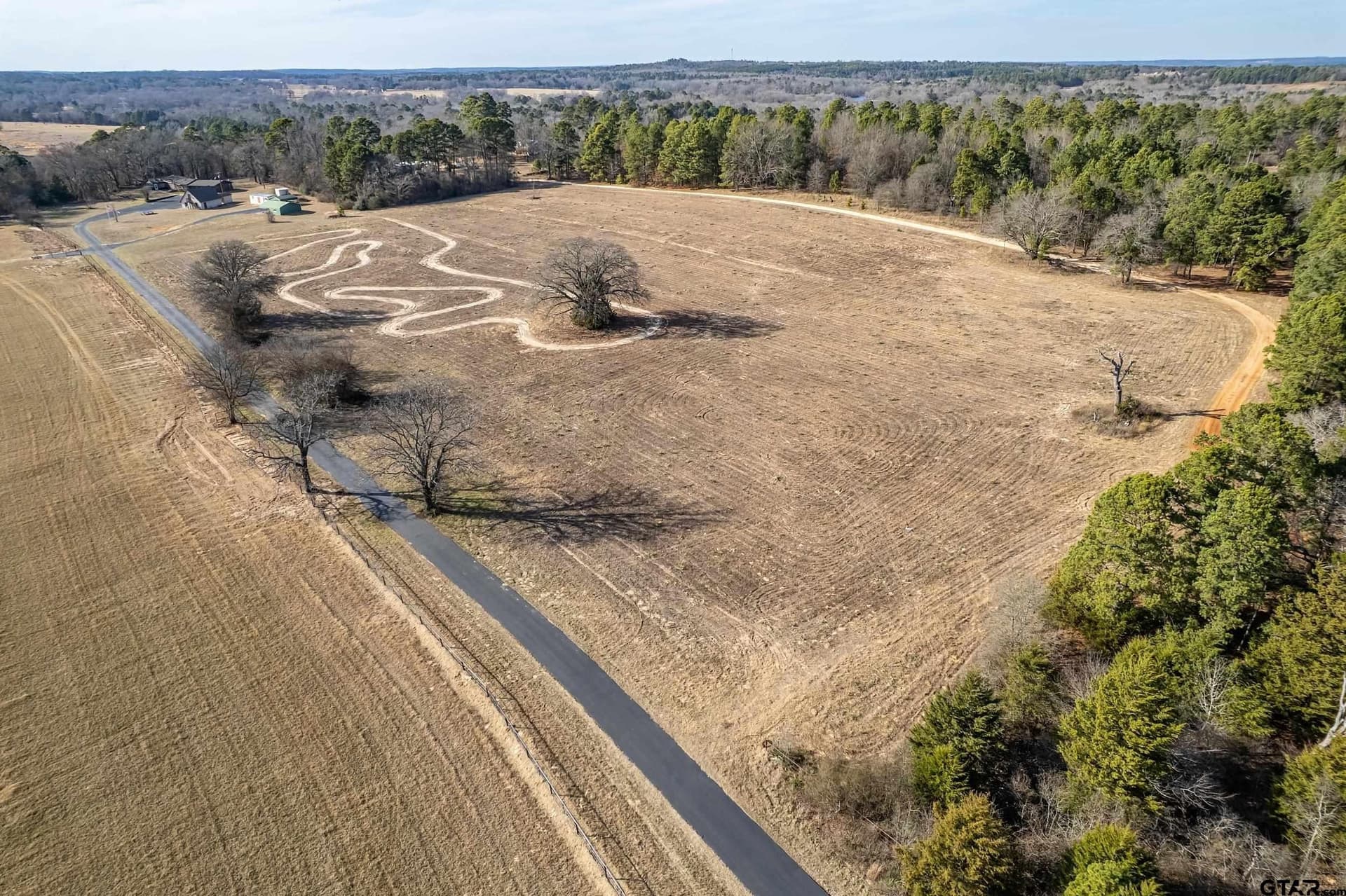 106.59 acres in Smith County - photo 5