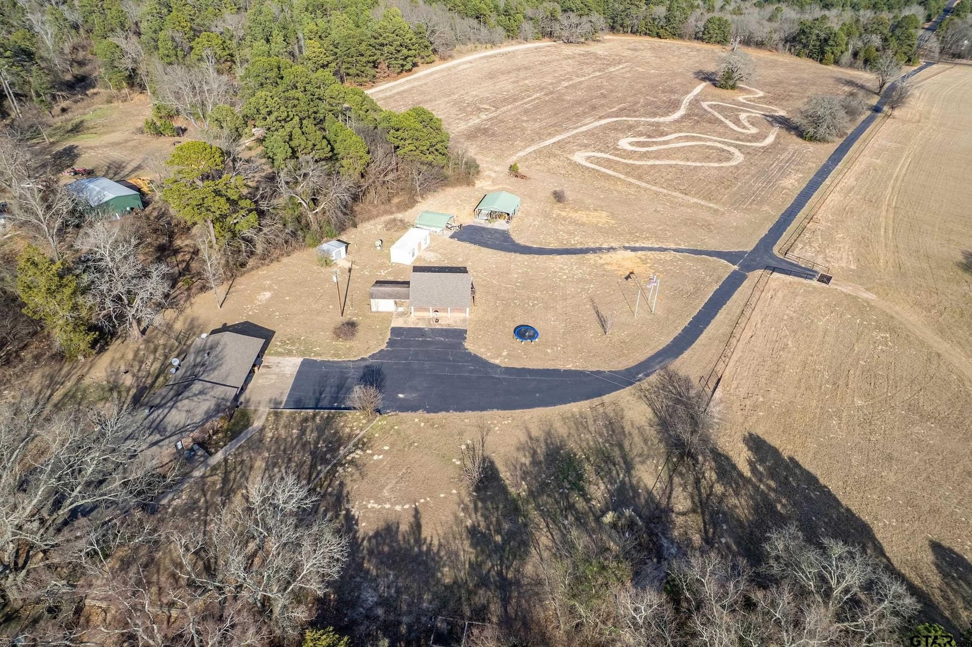 106.59 acres in Smith County - photo 10