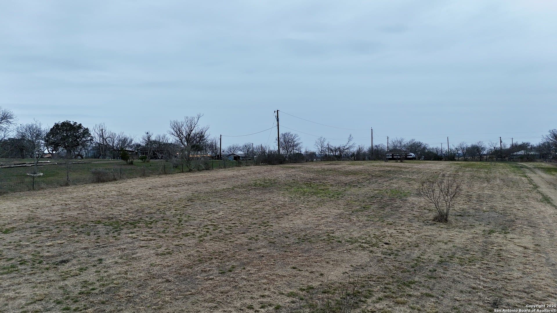 2 acres in Bexar County - photo 2