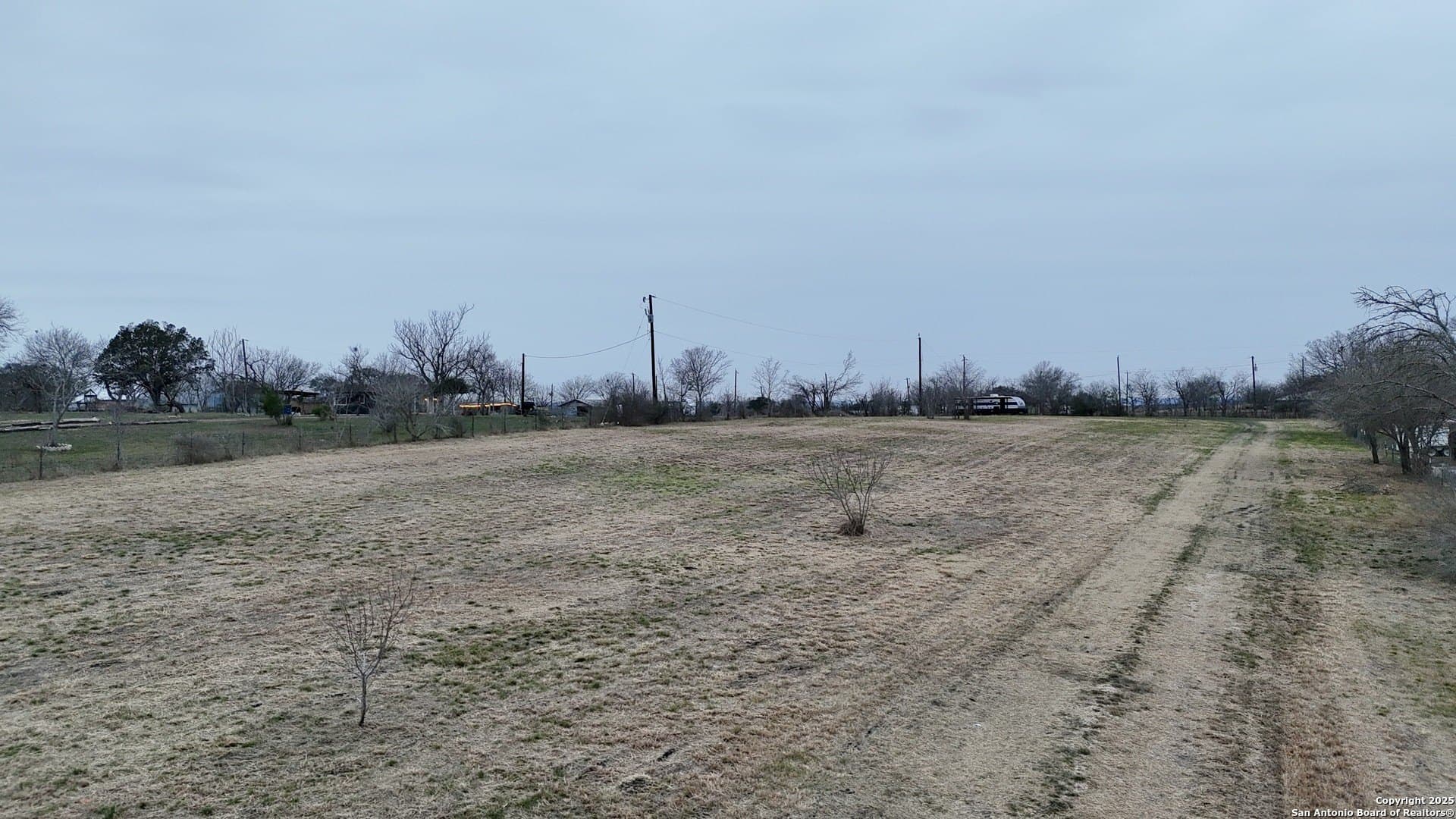 2 acres in Bexar County - photo 4
