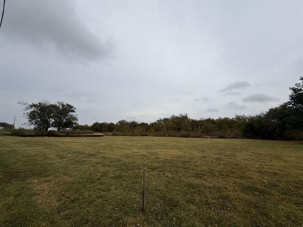 0.32 acres in Navarro County - photo 4