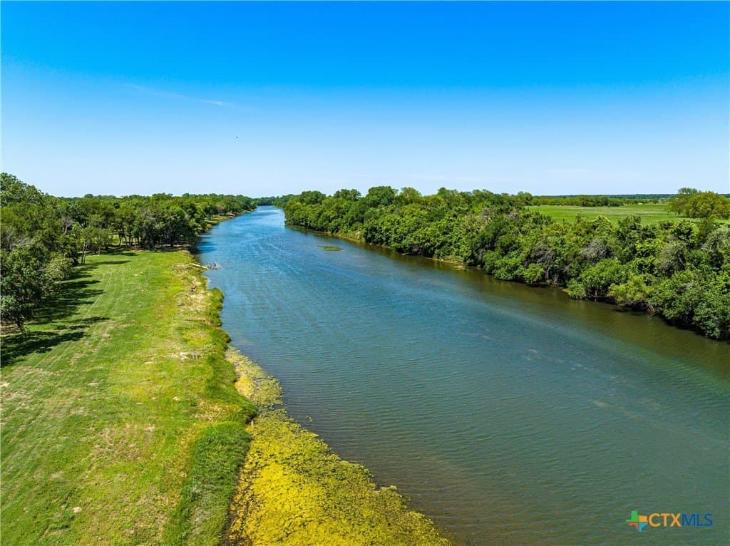 58.84 acres in McLennan County - photo 2