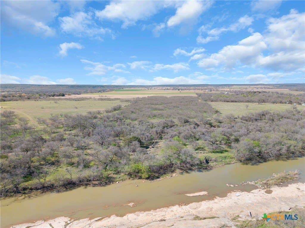 25 acres in Lampasas County - photo 12