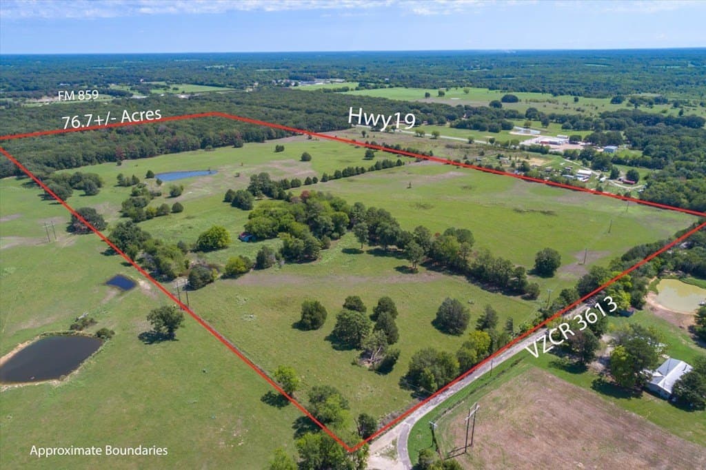 76.76 acres in Van Zandt County - photo 2