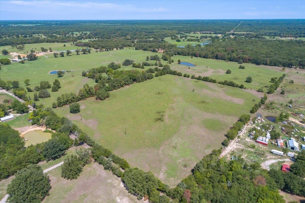 76.76 acres in Van Zandt County - photo 4