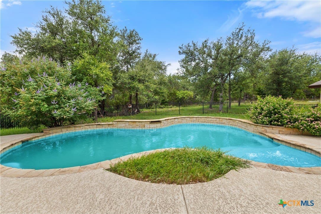 51.64 acres in Blanco County - photo 6