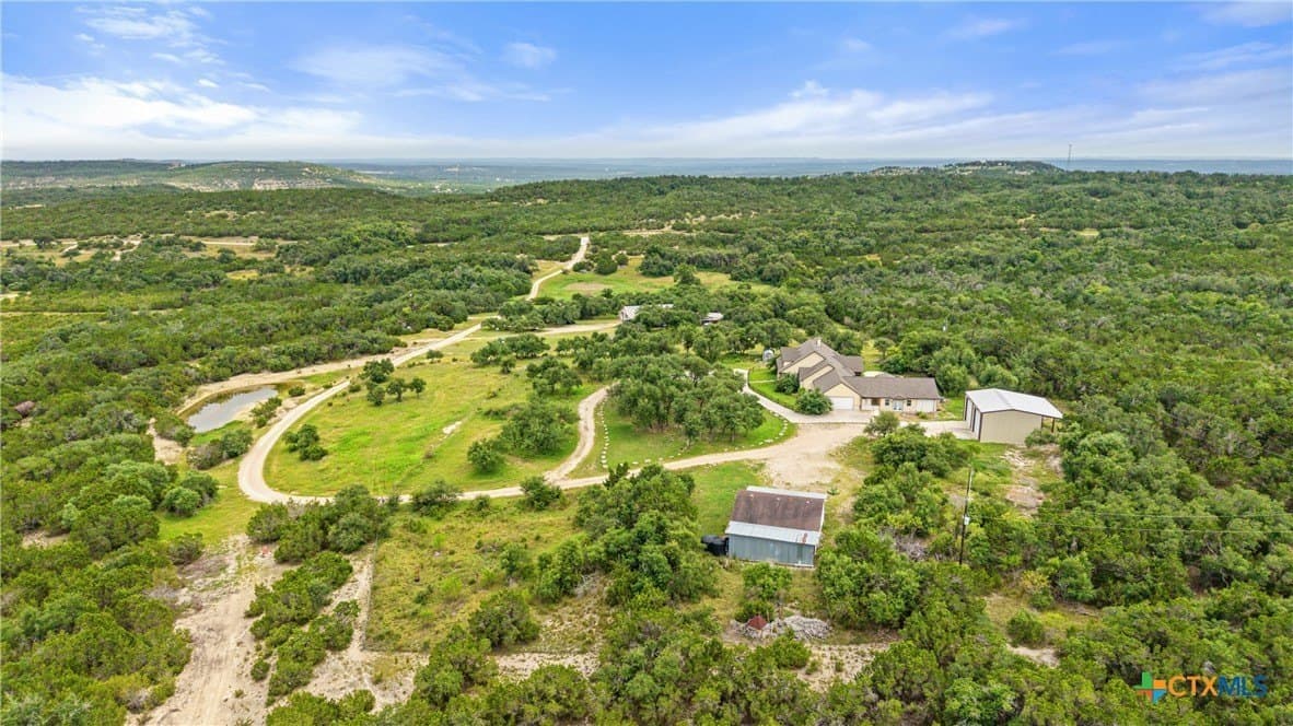 51.64 acres in Blanco County - photo 3