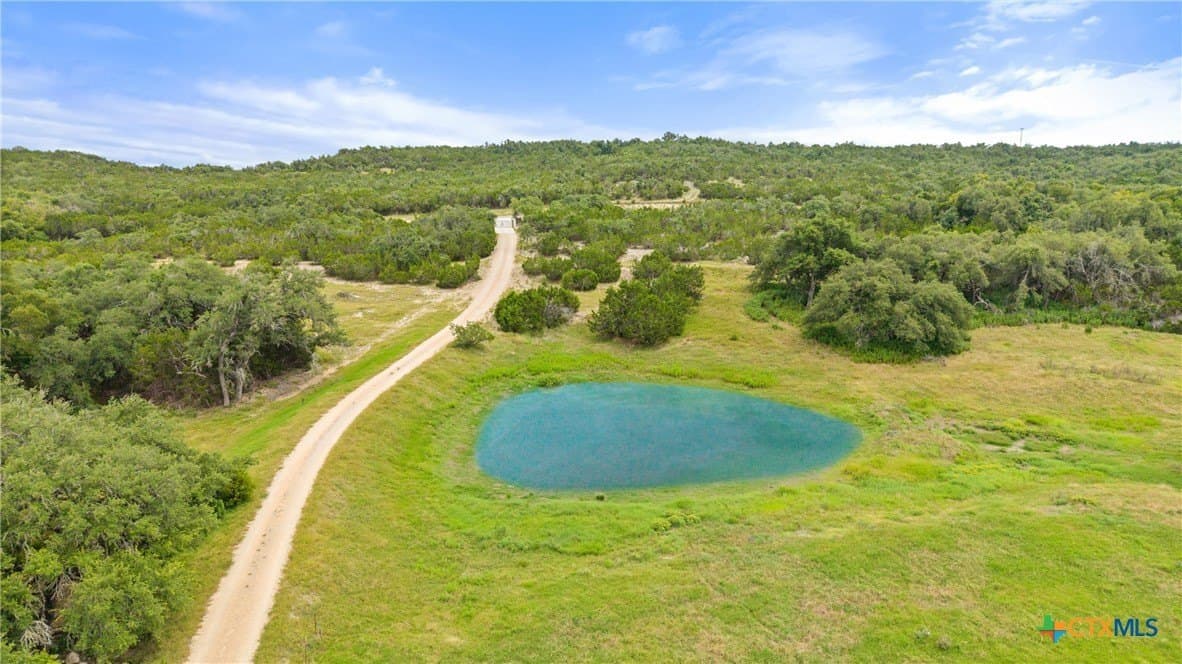 51.64 acres in Blanco County - photo 4