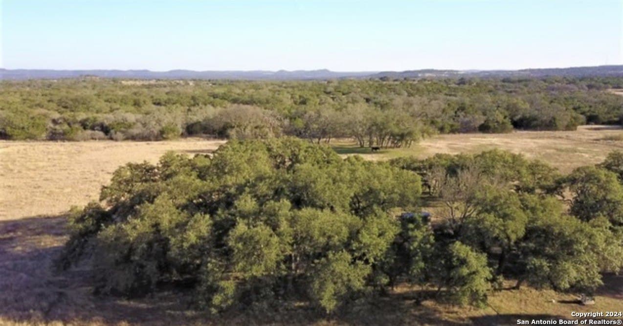 2.52 acres in Bandera County - photo 4