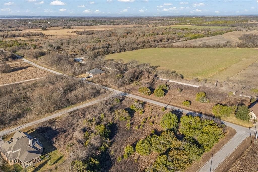 0.29 acres in Hill County - photo 27