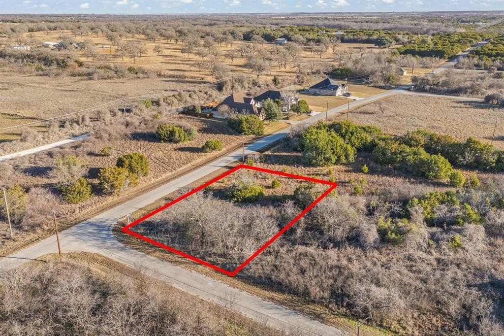 0.29 acres in Hill County - photo 17