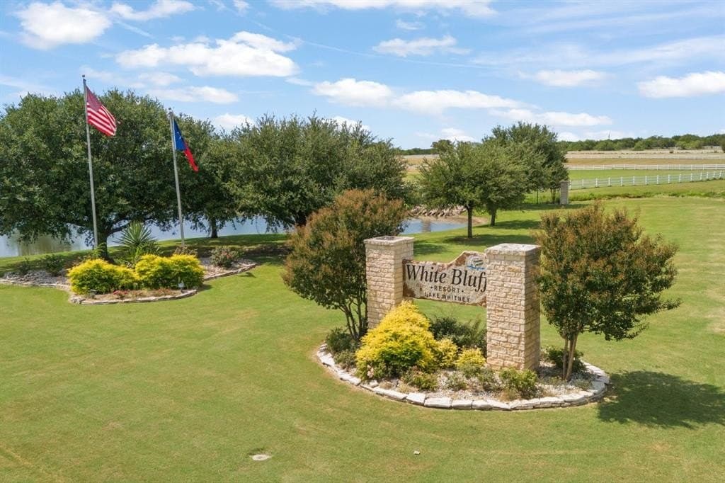 0.29 acres in Hill County - photo 15