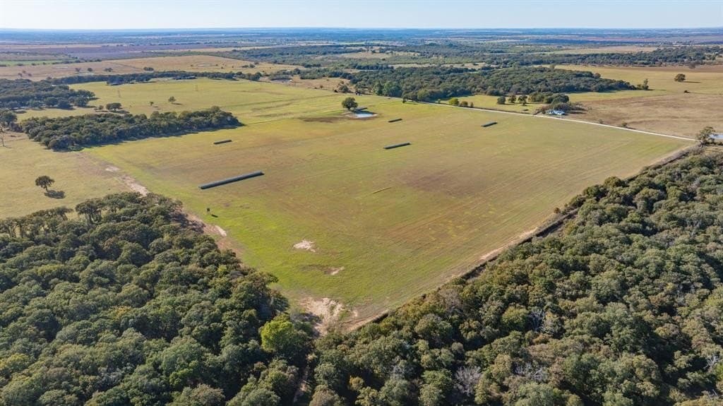 51.5 acres in Hill County - photo 10