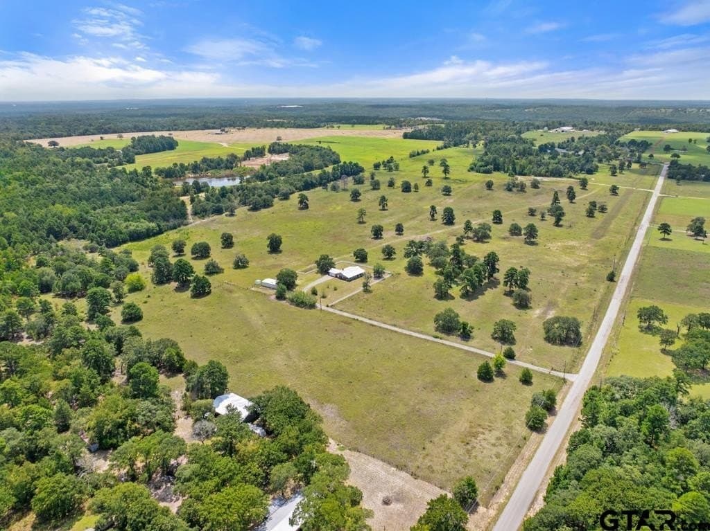 84 acres in Smith County - photo 38