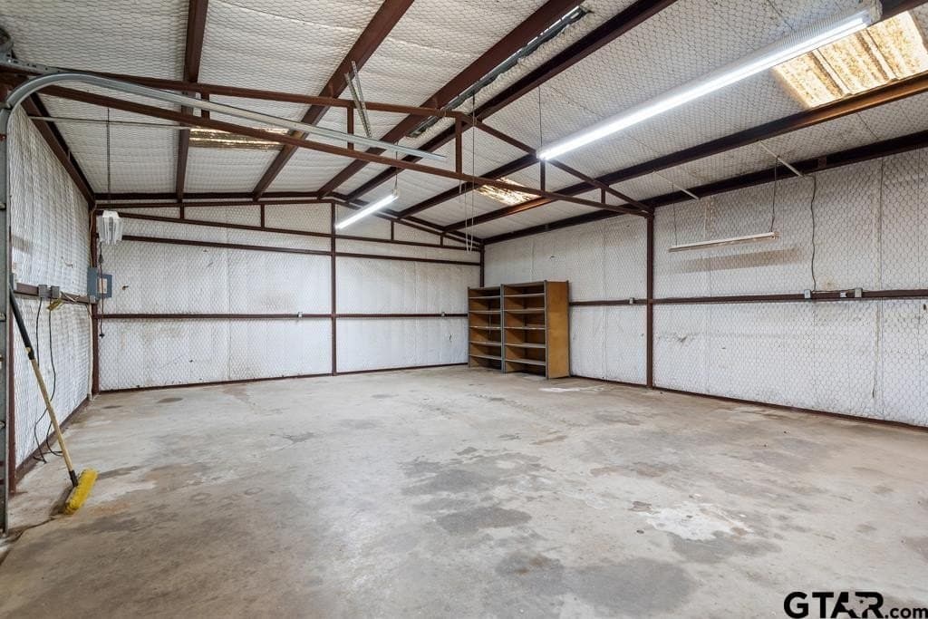 84 acres in Smith County - photo 28