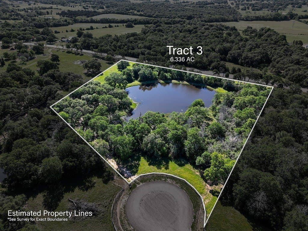 108 Woodland Creek Lane