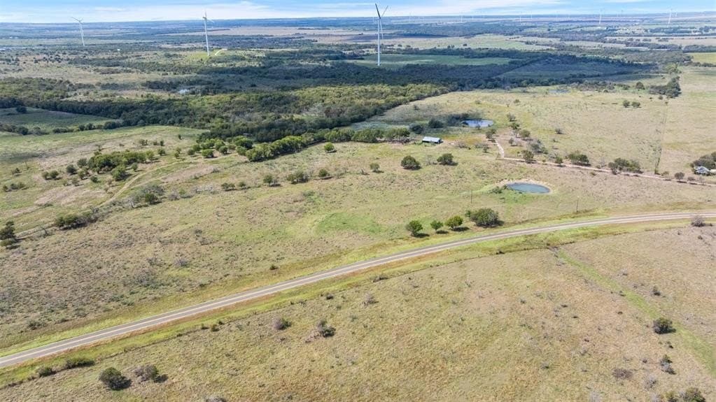 143.17 acres in Limestone County - photo 9