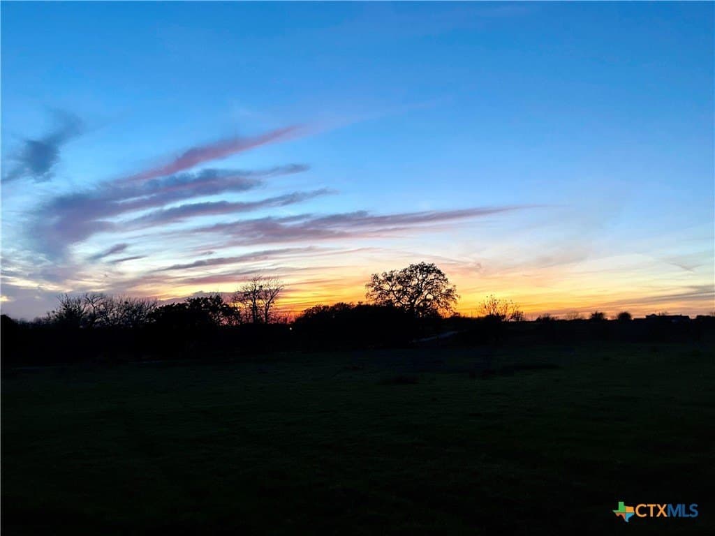 10 acres in Coryell County - photo 2
