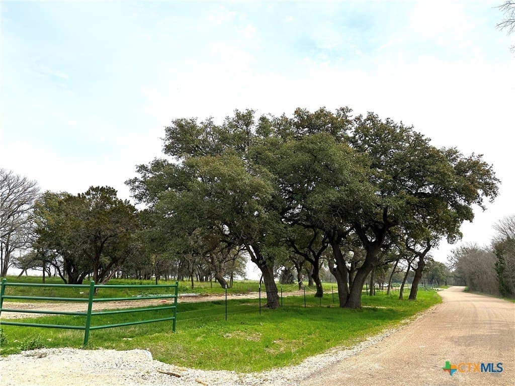 10 acres in Coryell County - photo 10