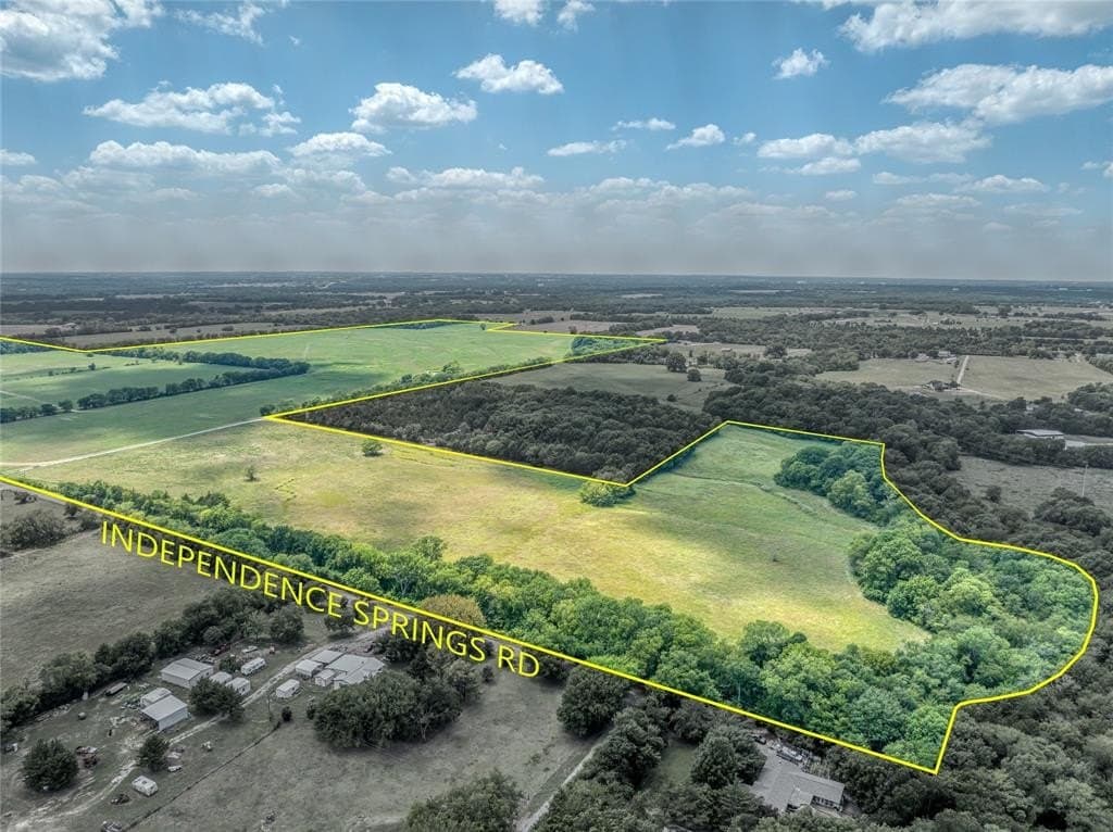 587 acres in Grayson County - photo 4