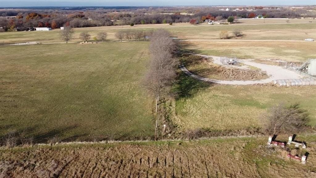 32.04 acres in Denton County - photo 2