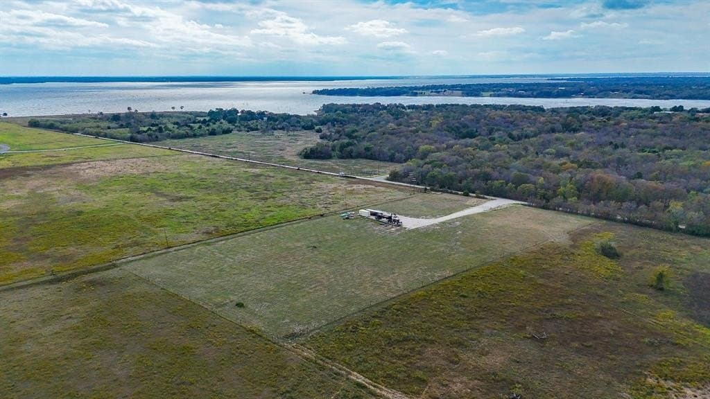 5 acres in Navarro County - photo 19