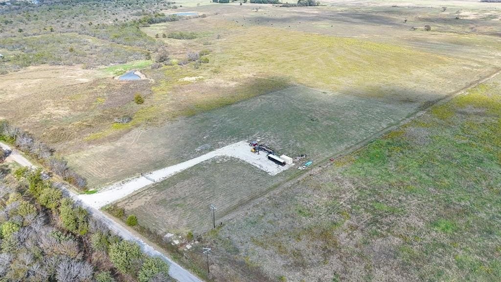 5 acres in Navarro County - photo 3