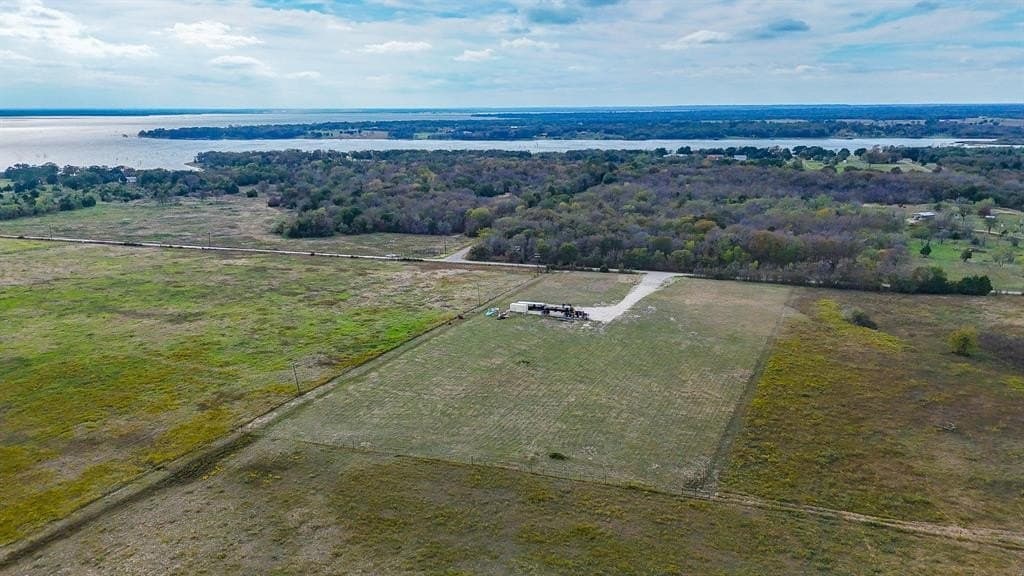 5 acres in Navarro County - photo 21