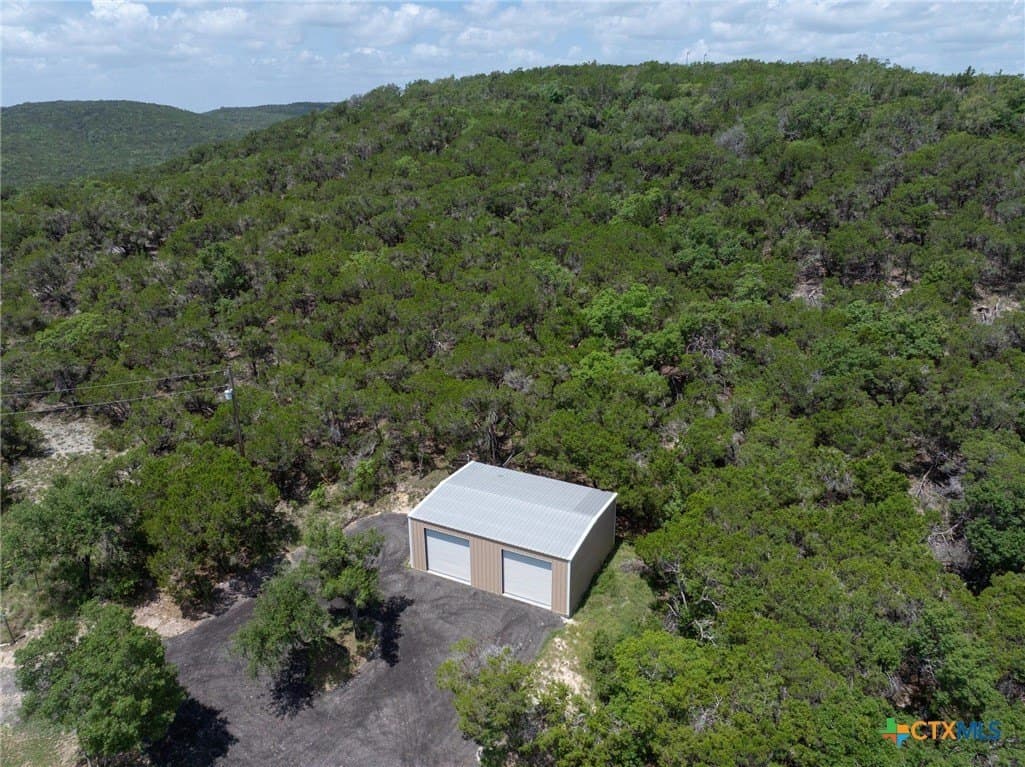 21.18 acres in Travis County - photo 35