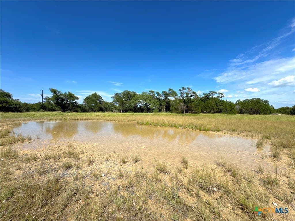 1.02 acres in Comal County - photo 8