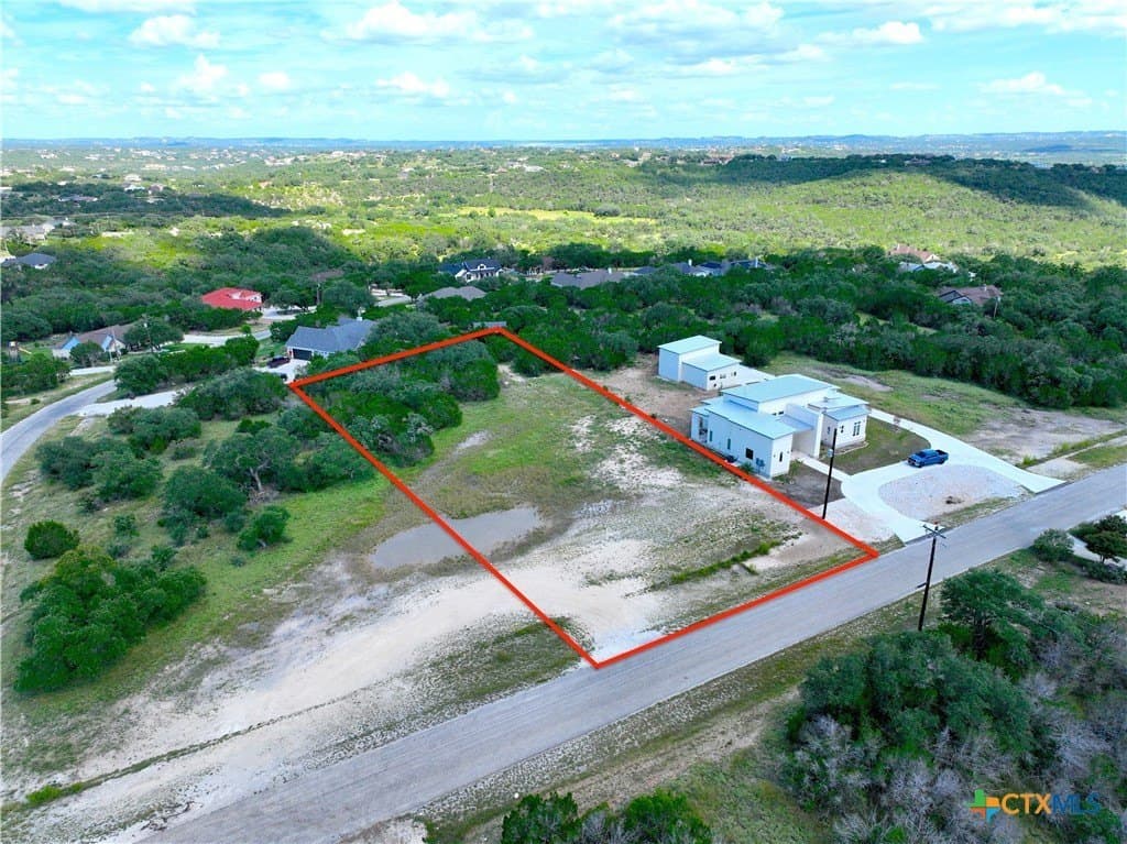 1.02 acres in Comal County - photo 2