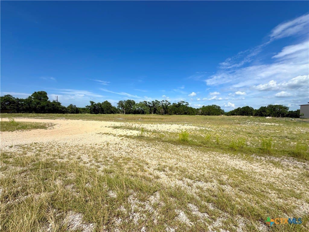 1.02 acres in Comal County - photo 9