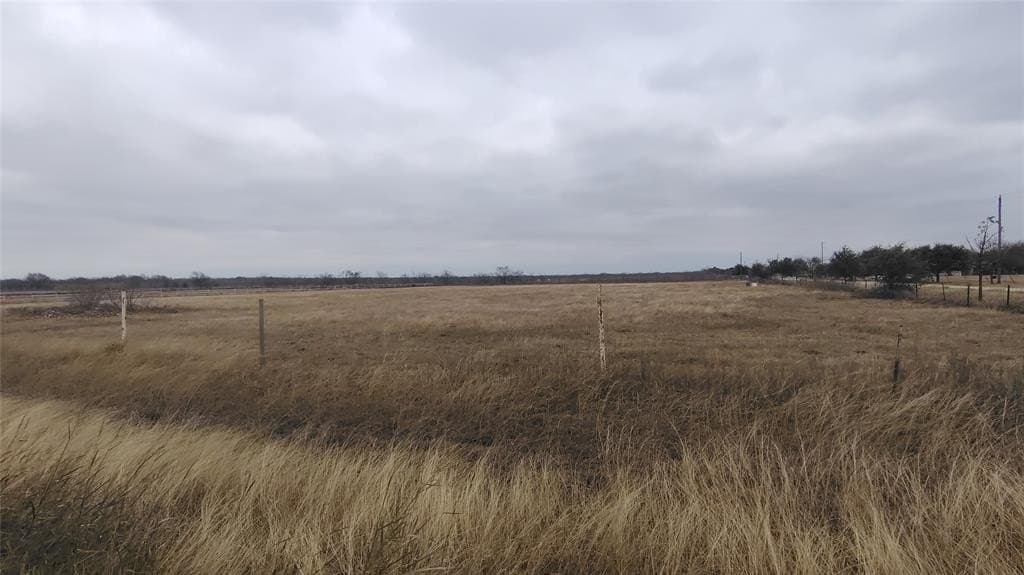 3.72 acres in Navarro County - photo 4