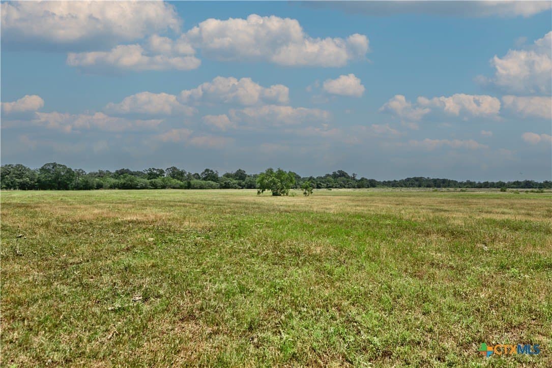 134.51 acres in Fayette County - photo 4