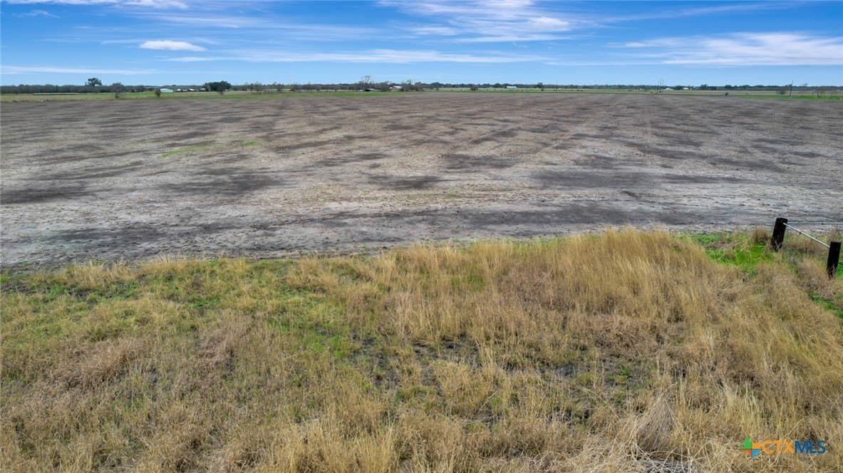 32.9 acres in Victoria County - photo 24