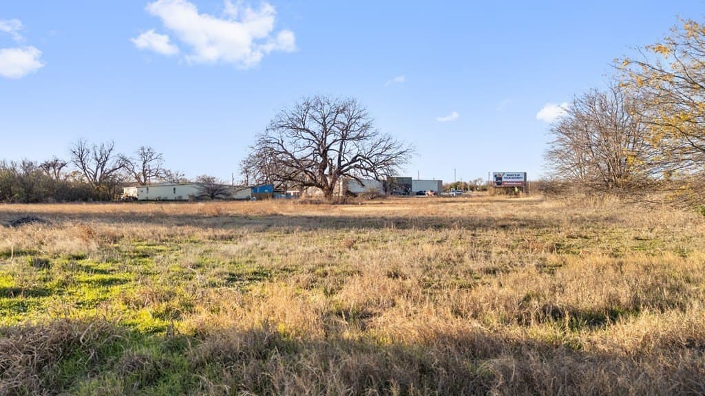 2.41 acres in Coleman County - photo 7