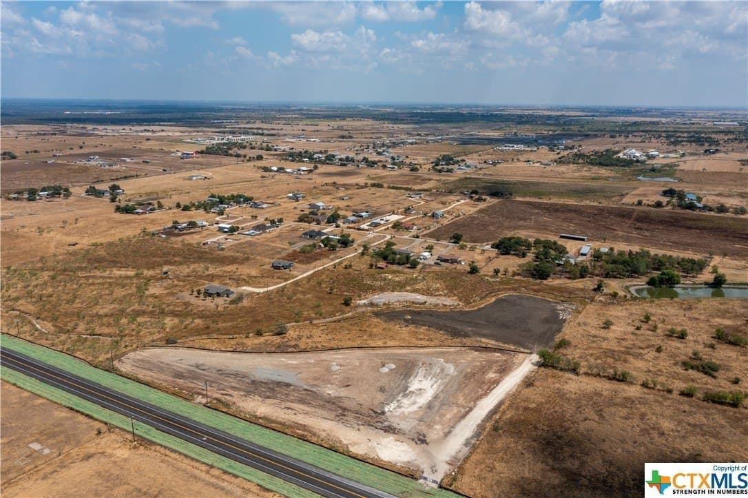 15.23 acres in Williamson County - photo 6
