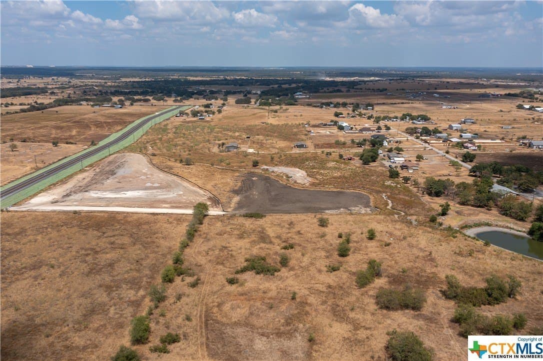 15.23 acres in Williamson County - photo 15