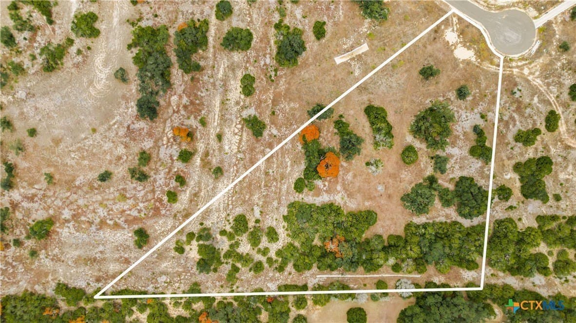 5.04 acres in Comal County - photo 18