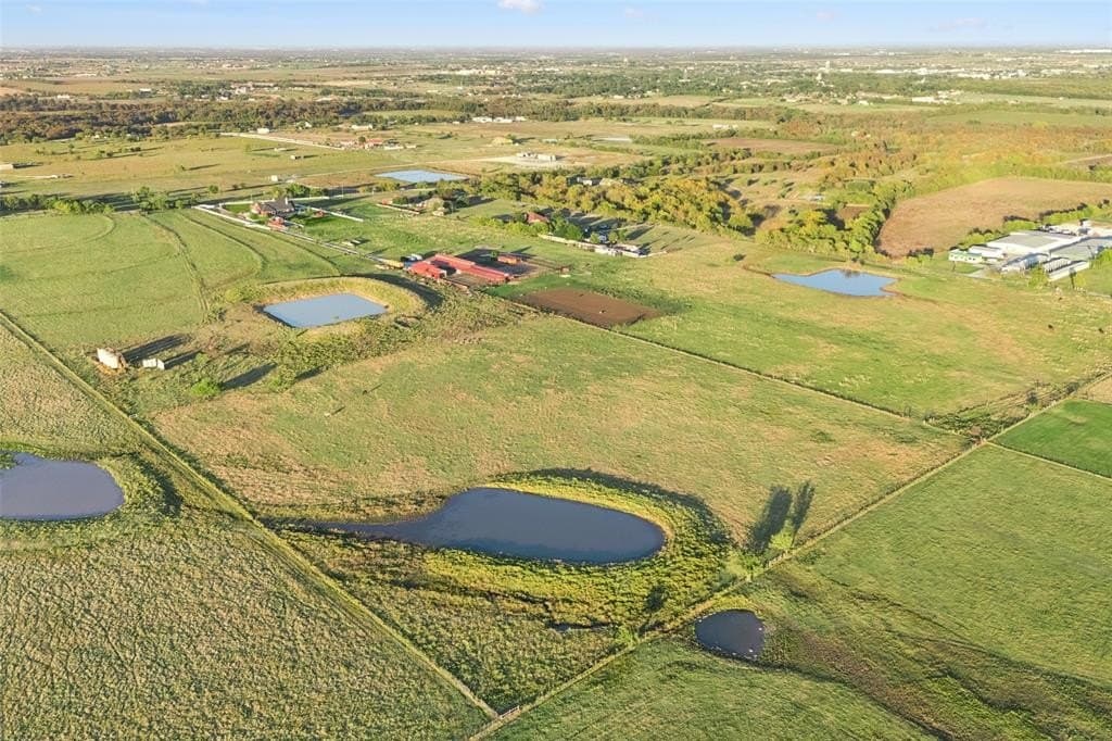 42.7 acres in Denton County - photo 4