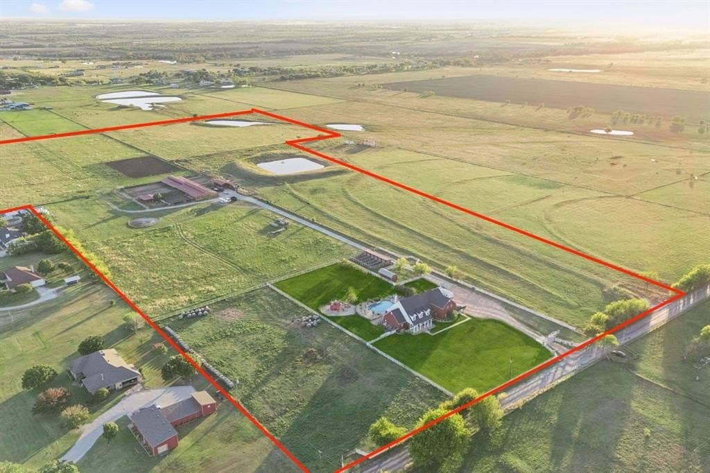 42.7 acres in Denton County - photo 38