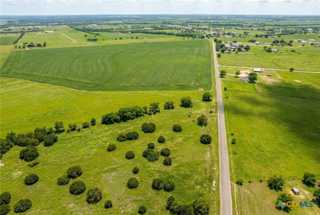 3.12 acres in Williamson County - photo 4