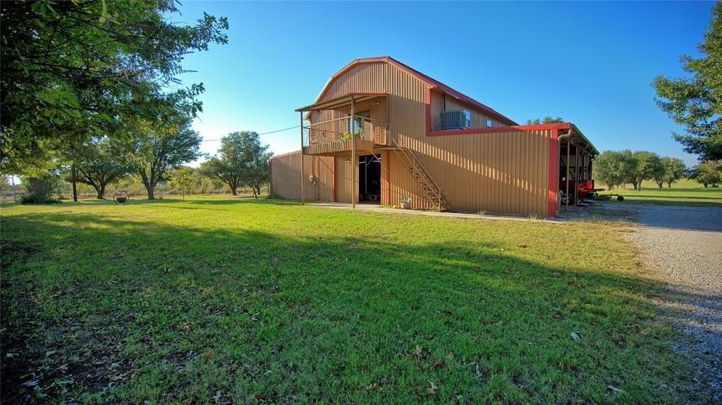 24.28 acres in Montague County - photo 2