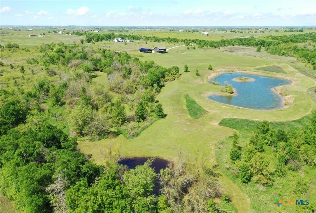 51.04 acres in Bastrop County - photo 2