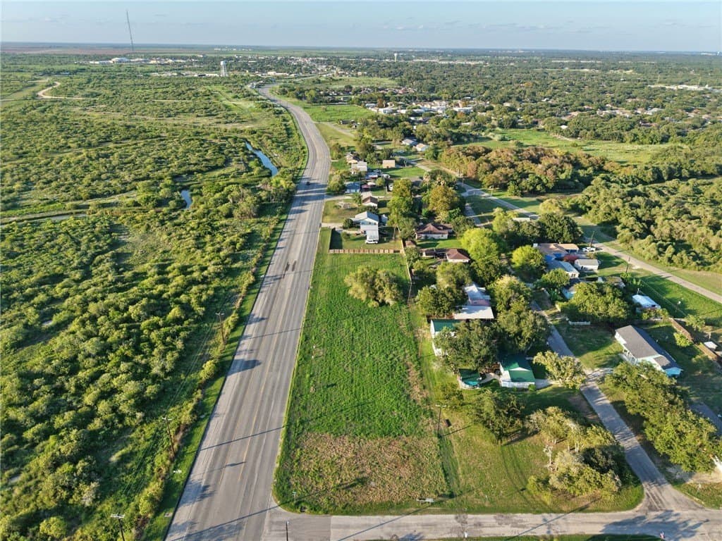 0.15 acres in San Patricio County - photo 9