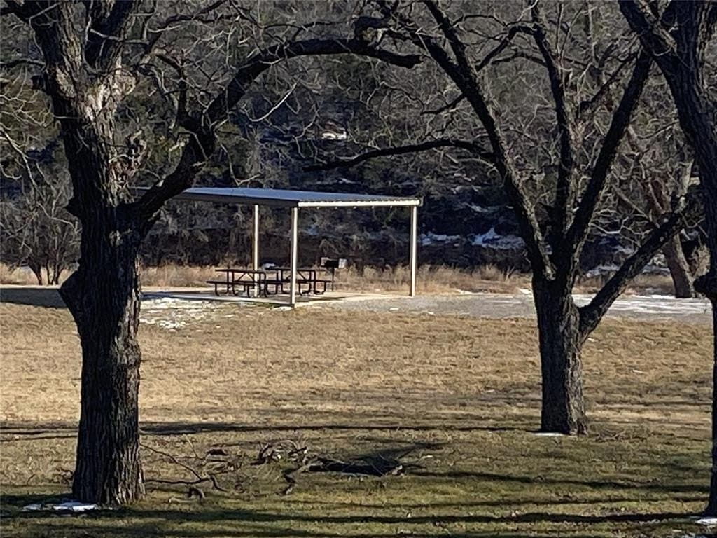 5 acres in Palo Pinto County - photo 4