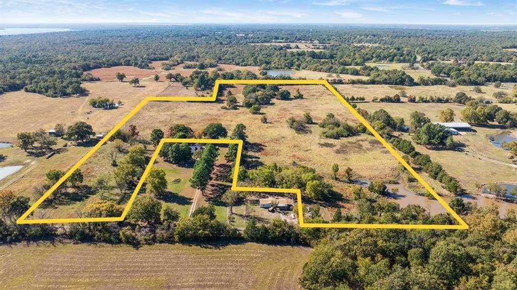 31.38 acres in Lamar County - photo 2