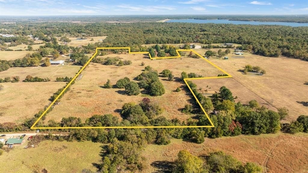 31.38 acres in Lamar County - photo 10