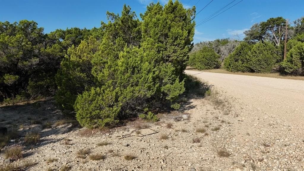 0.9 acres in Bandera County - photo 34